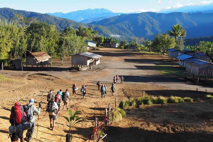 ADVENTURE KOKODA 10-Day Premium Kokoda Campaign Trek Australian Led - Photo 1 of 8